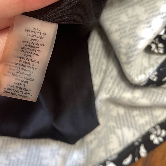 Karl Lagerfeld floral black white v-neck lined midi dress size 4 - Picture 7 of 8